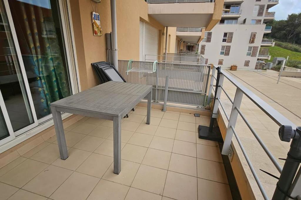 Les Marches Du Soleil Apartment Sete Ngoại thất bức ảnh
