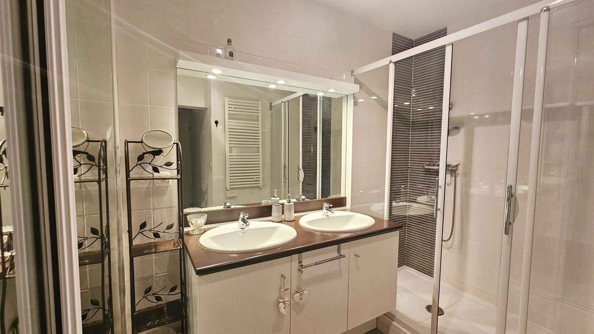 Les Marches Du Soleil Apartment Sete Ngoại thất bức ảnh